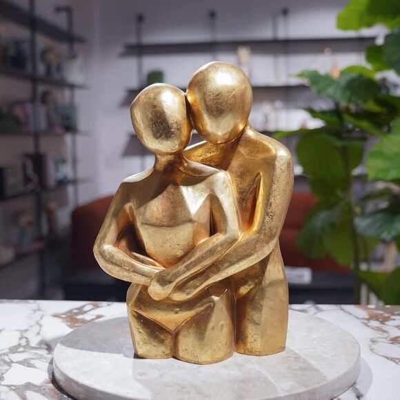 Gold Hugging Couple Statue Modern Lovers Figurine Resin Home Shelf Décor Gift - Picture 2 of 9